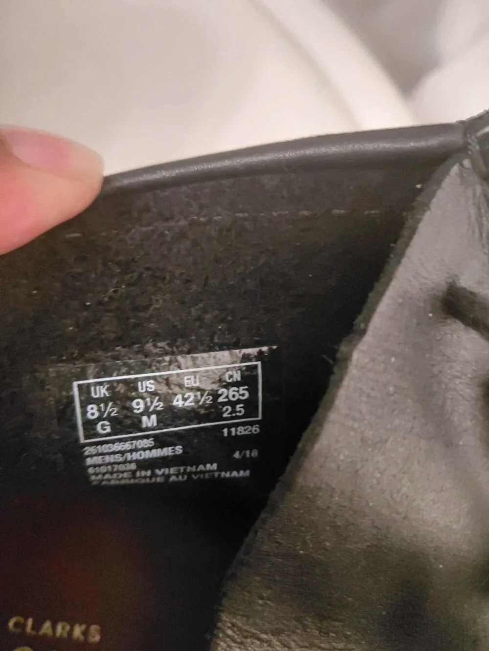 Clarks leather all black Wallabees boots